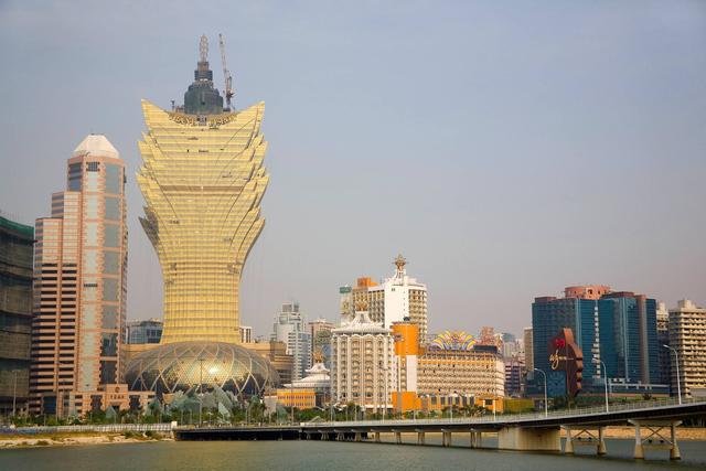 澳门，历史文化的交融与社会变迁的见证